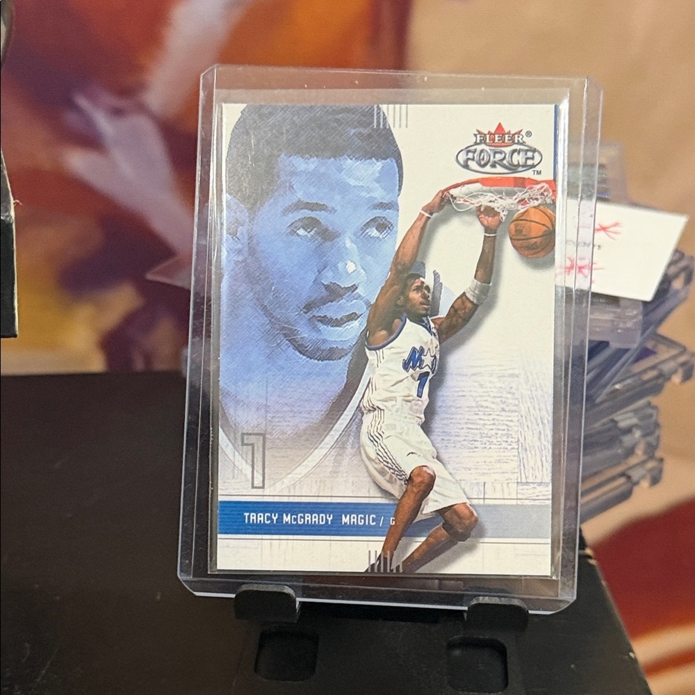 Tracy McGrady - Fleer Skyforce 01-02